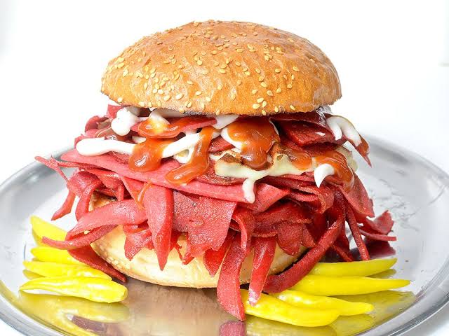 İzmir Usulü Karışık Sandviç/Izmir Style Mixed Sandwich